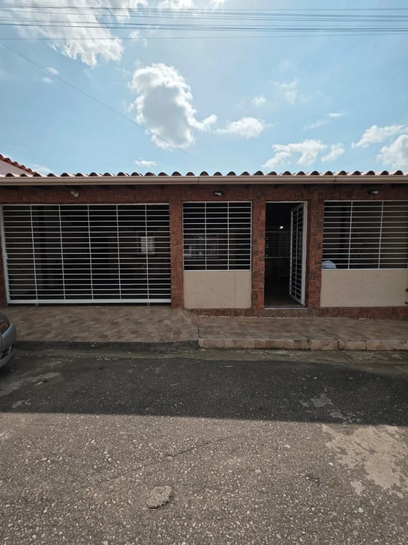 CASA EN VENTA