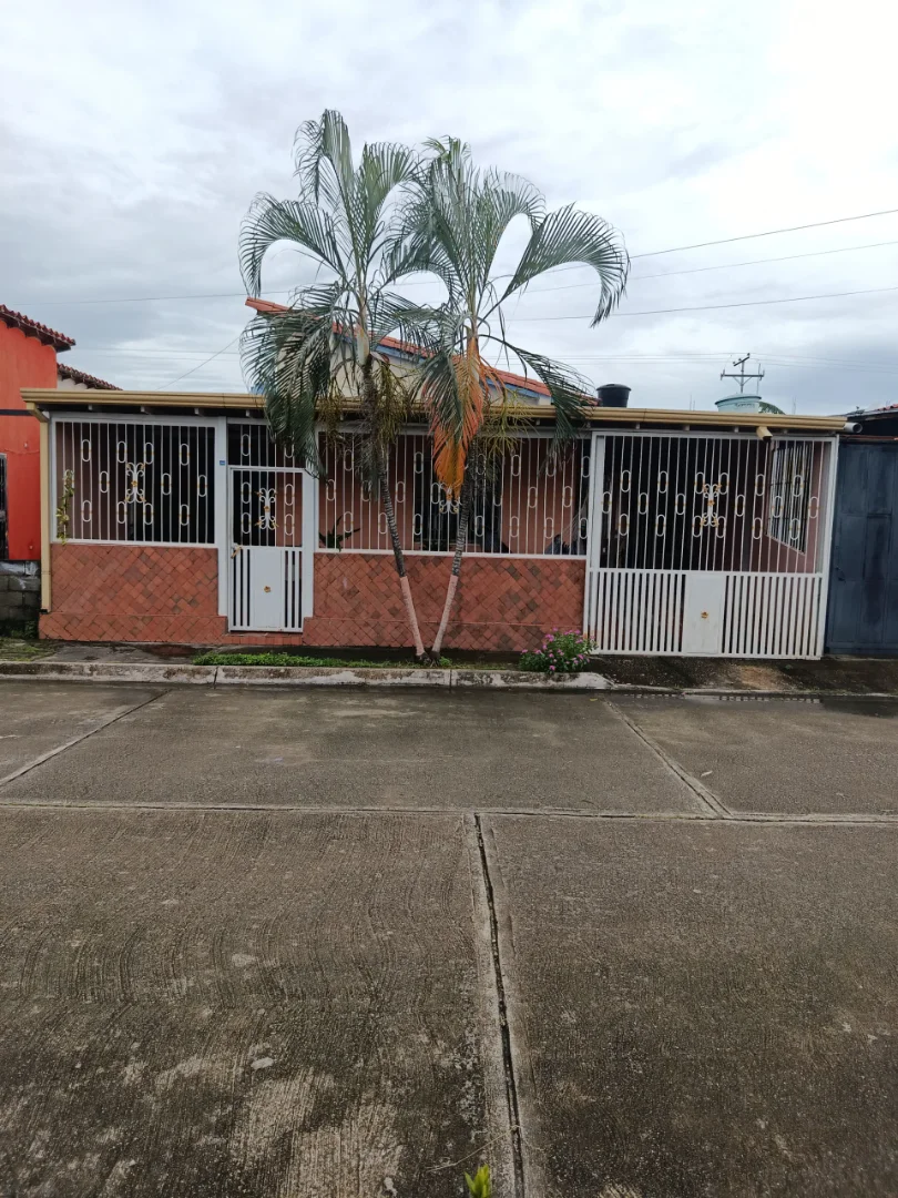 Casa en venta. Urbanizacion el remanso, conjunto cerrado.